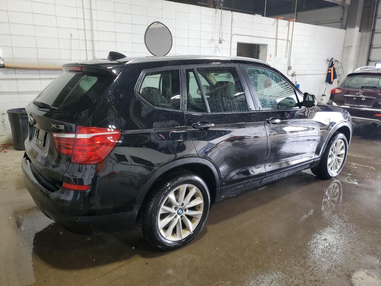 2017 BMW X3 - Image 3