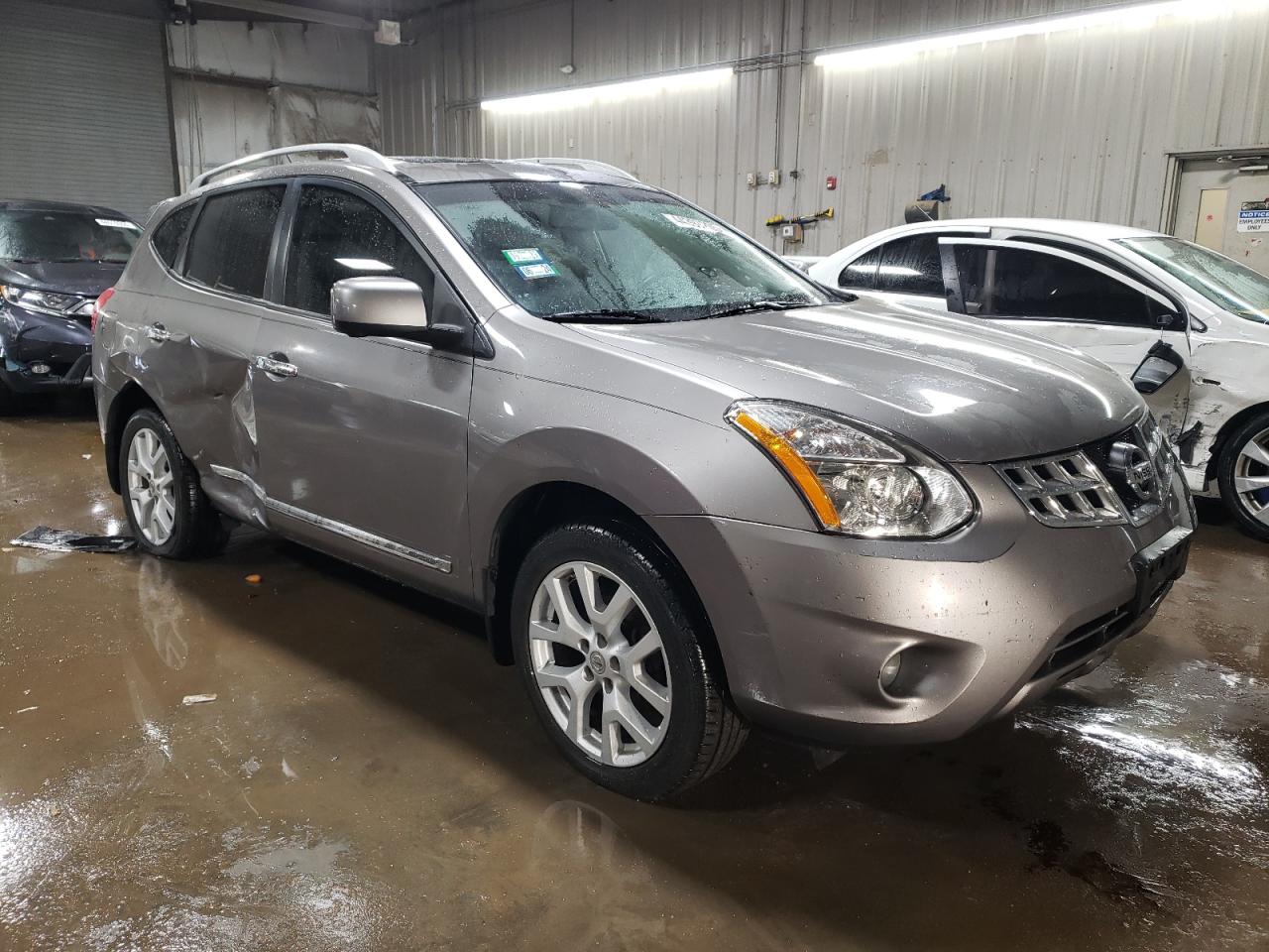 2012 Nissan Rogue - Image 4