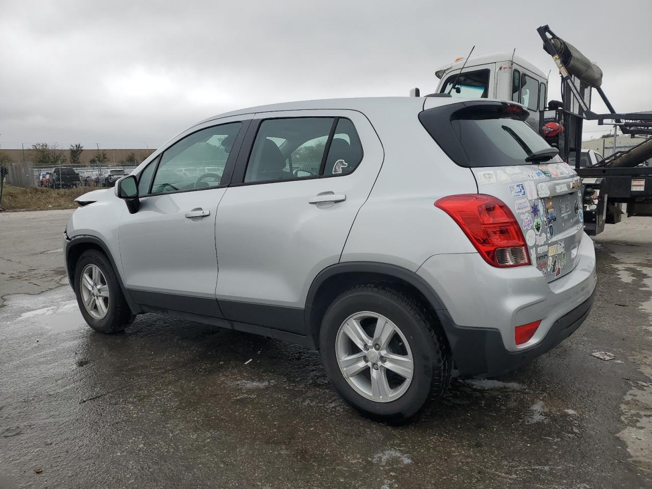 2020 Chevrolet Trax - Image 2