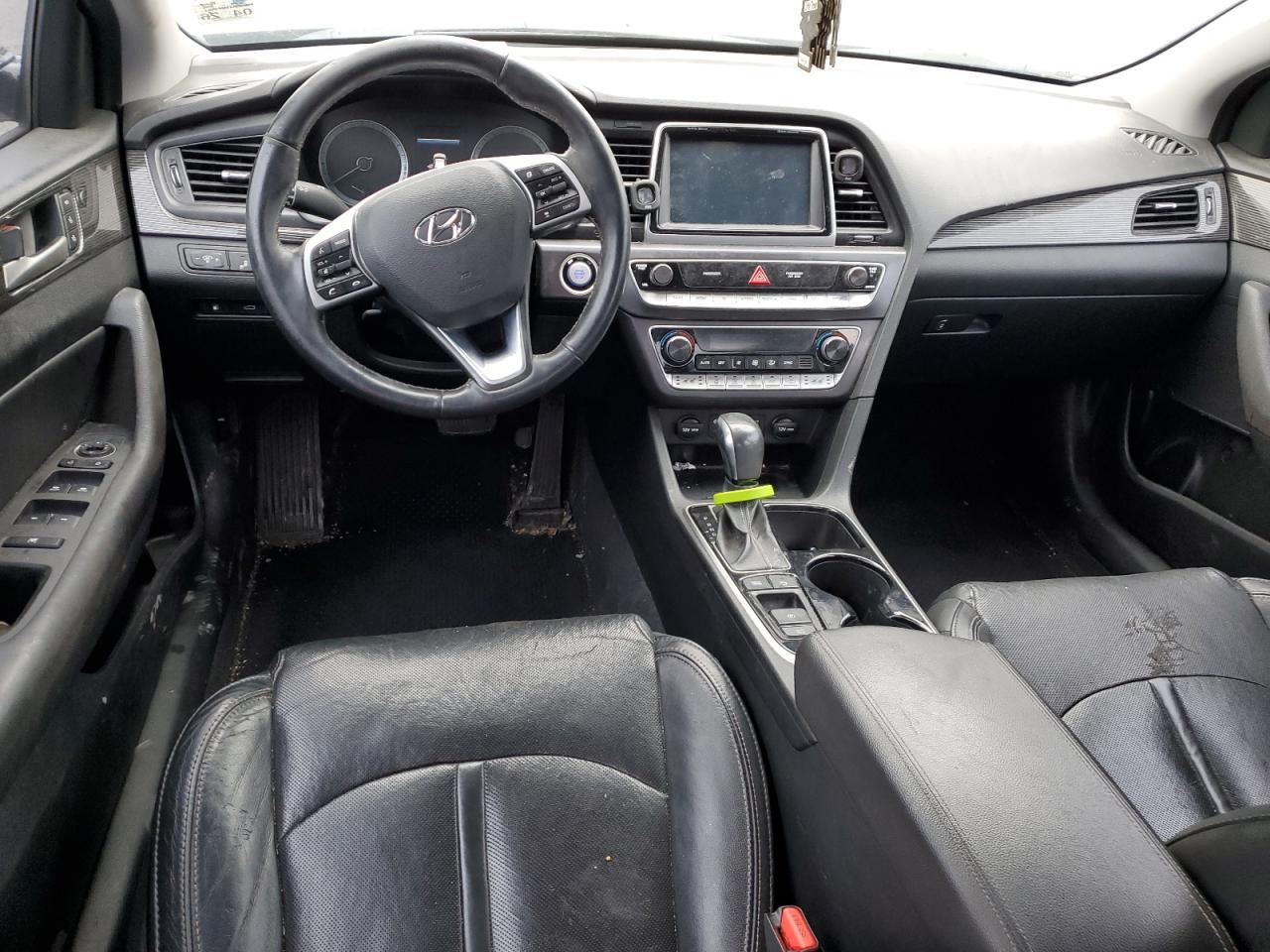 2018 Hyundai Sonata - Image 8