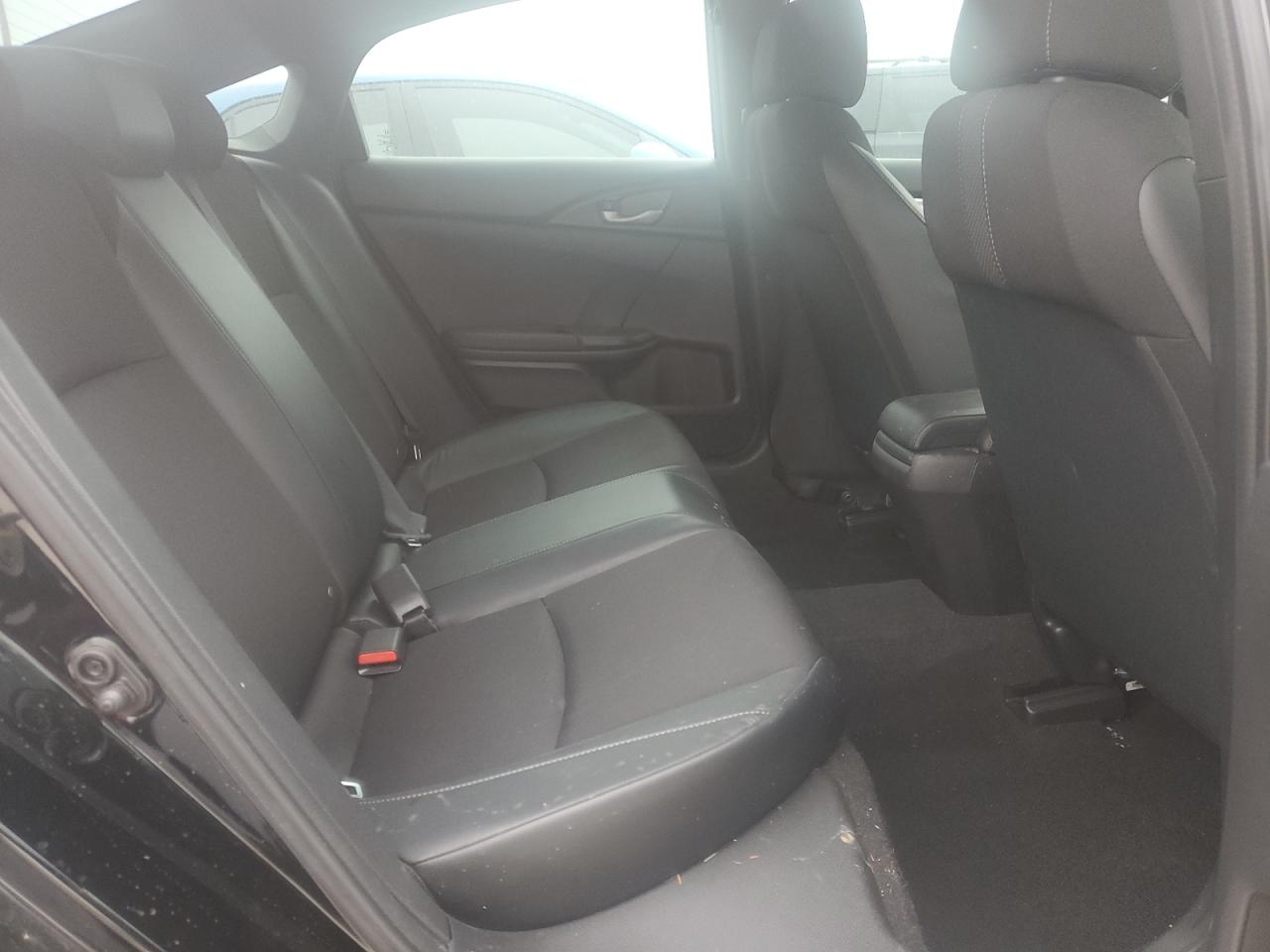 2019 Honda Civic - Image 10