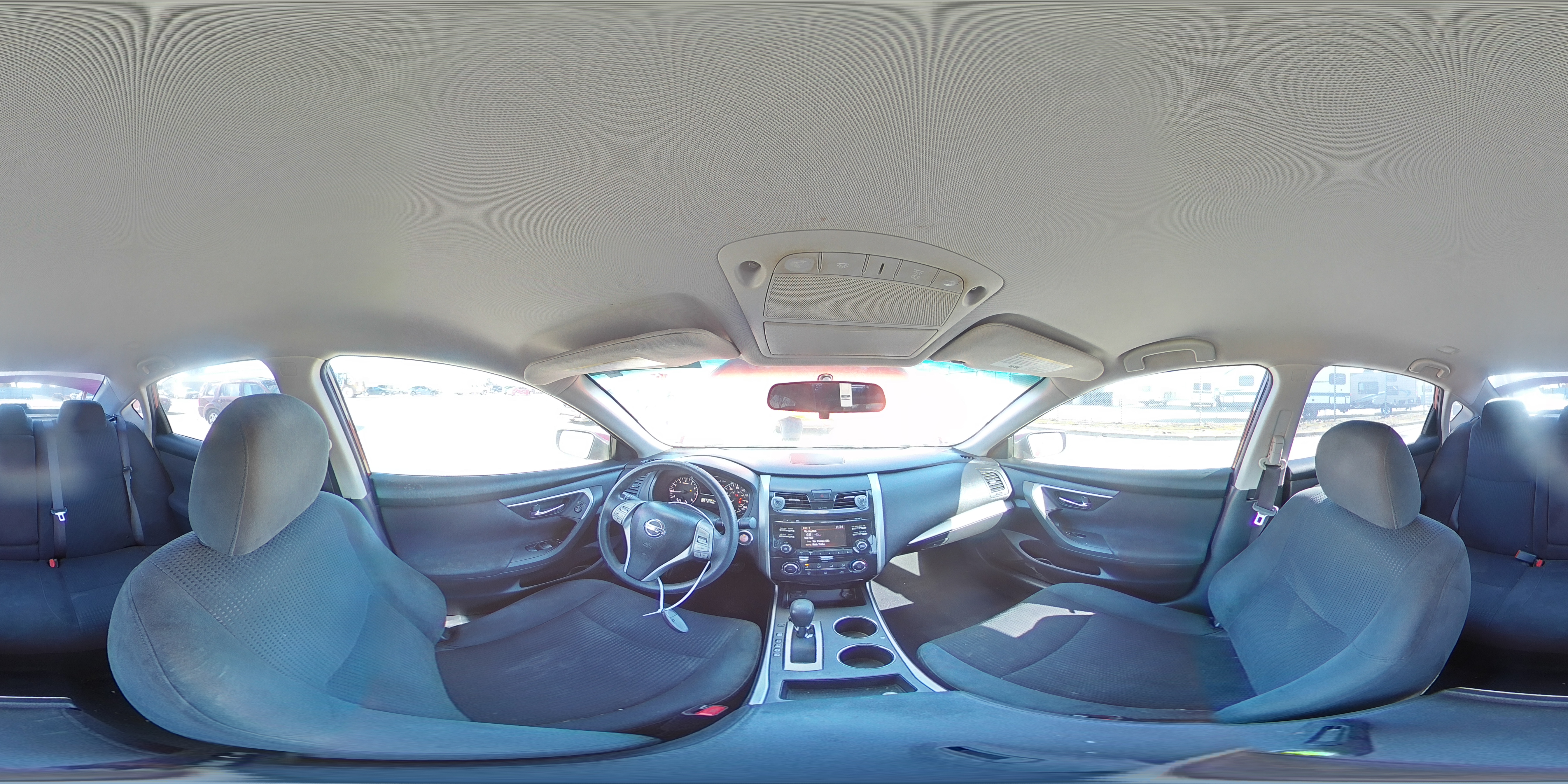 2015 Nissan Altima - Image 13