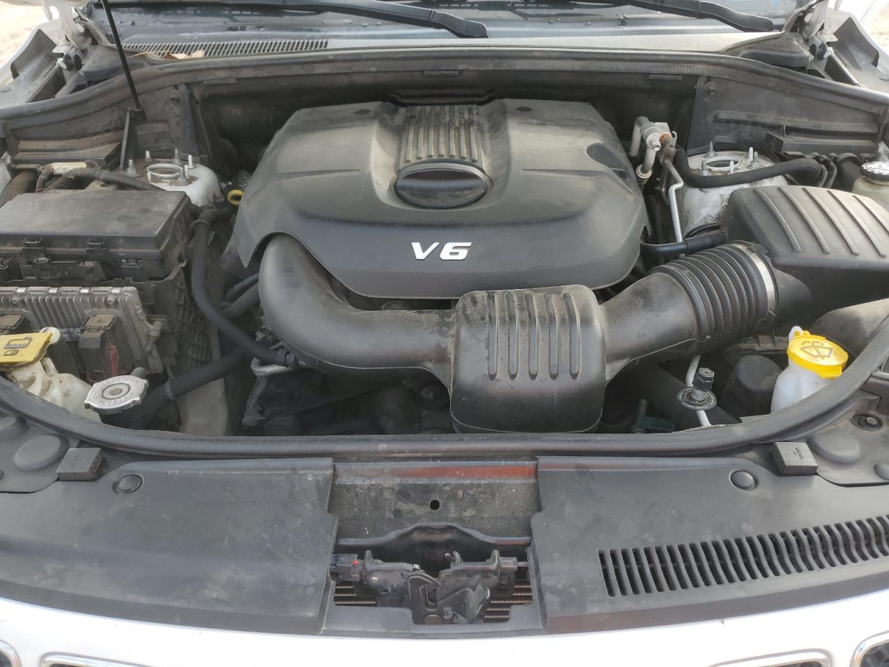 2014 Jeep Grand Cherokee - Image 12