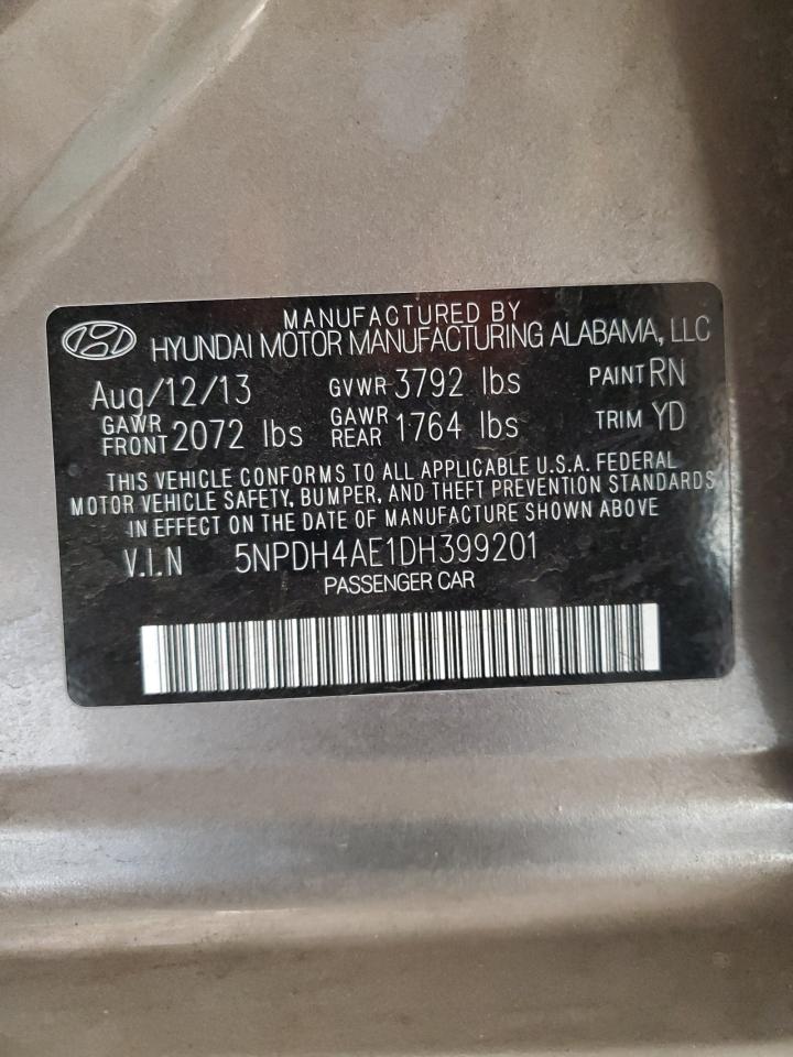 2013 Hyundai Elantra - Image 13