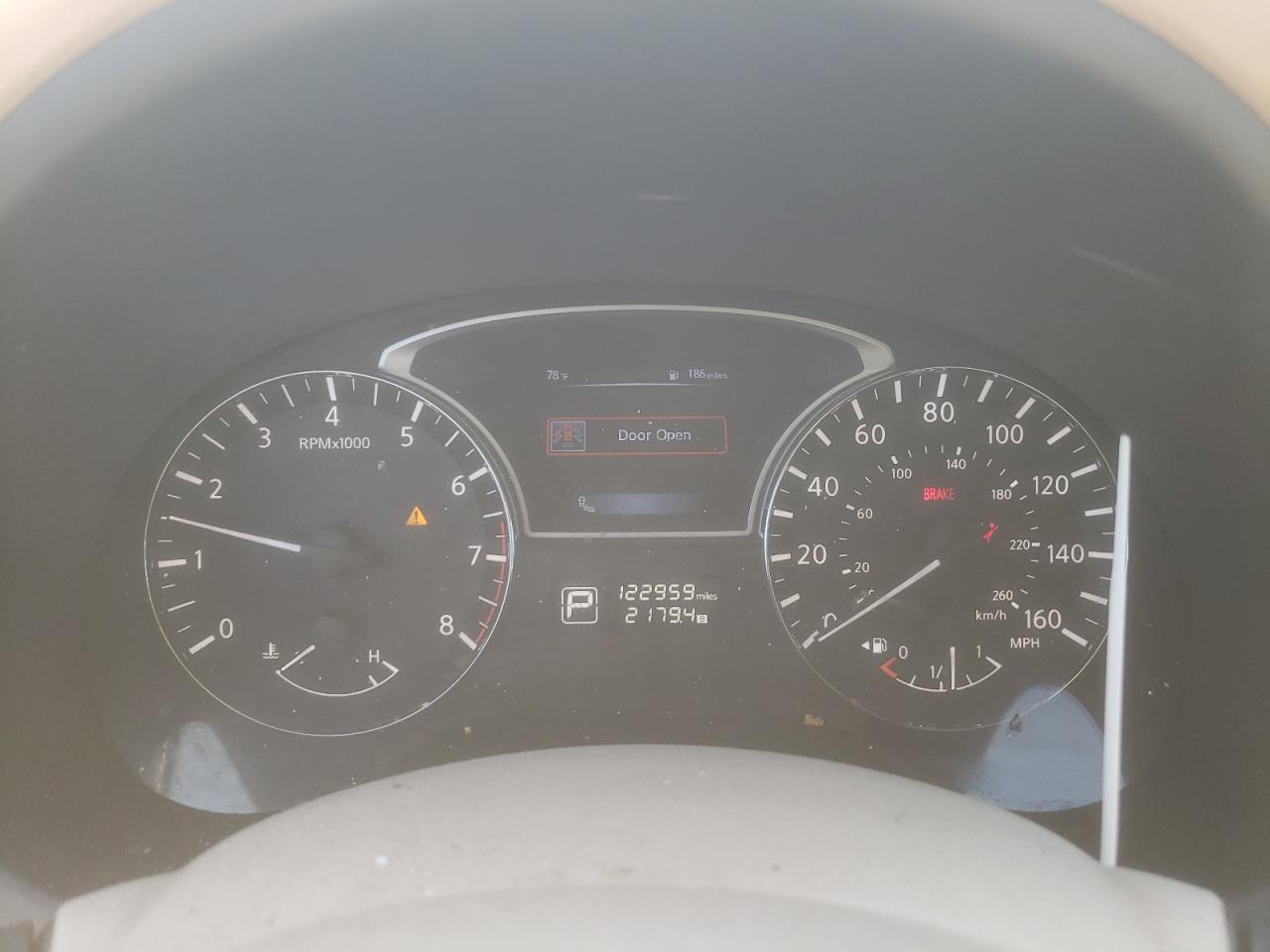 2015 Nissan Altima - Image 9