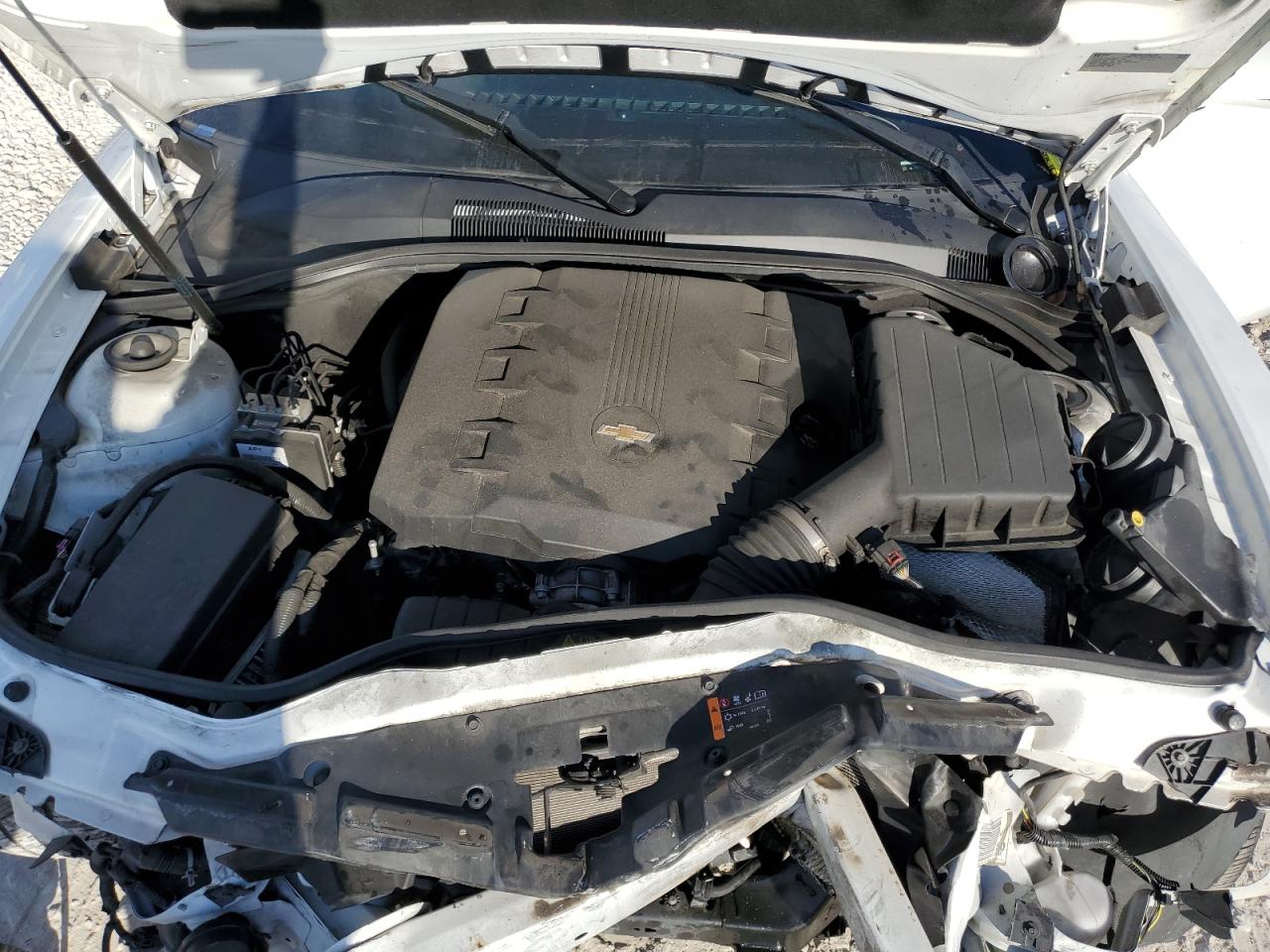 2015 Chevrolet Camaro - Image 11