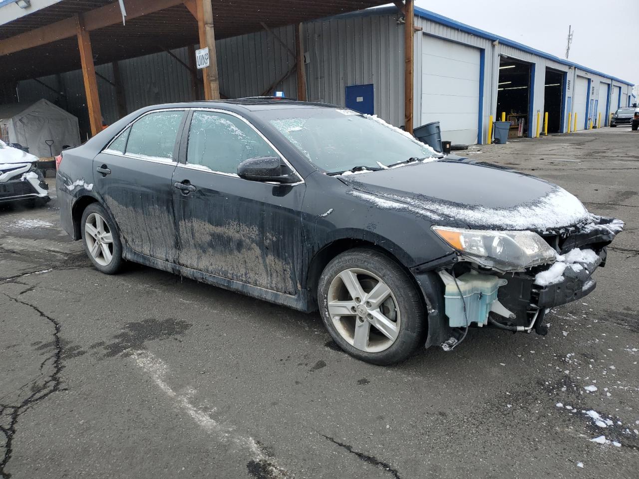 2012 Toyota Camry - Image 4