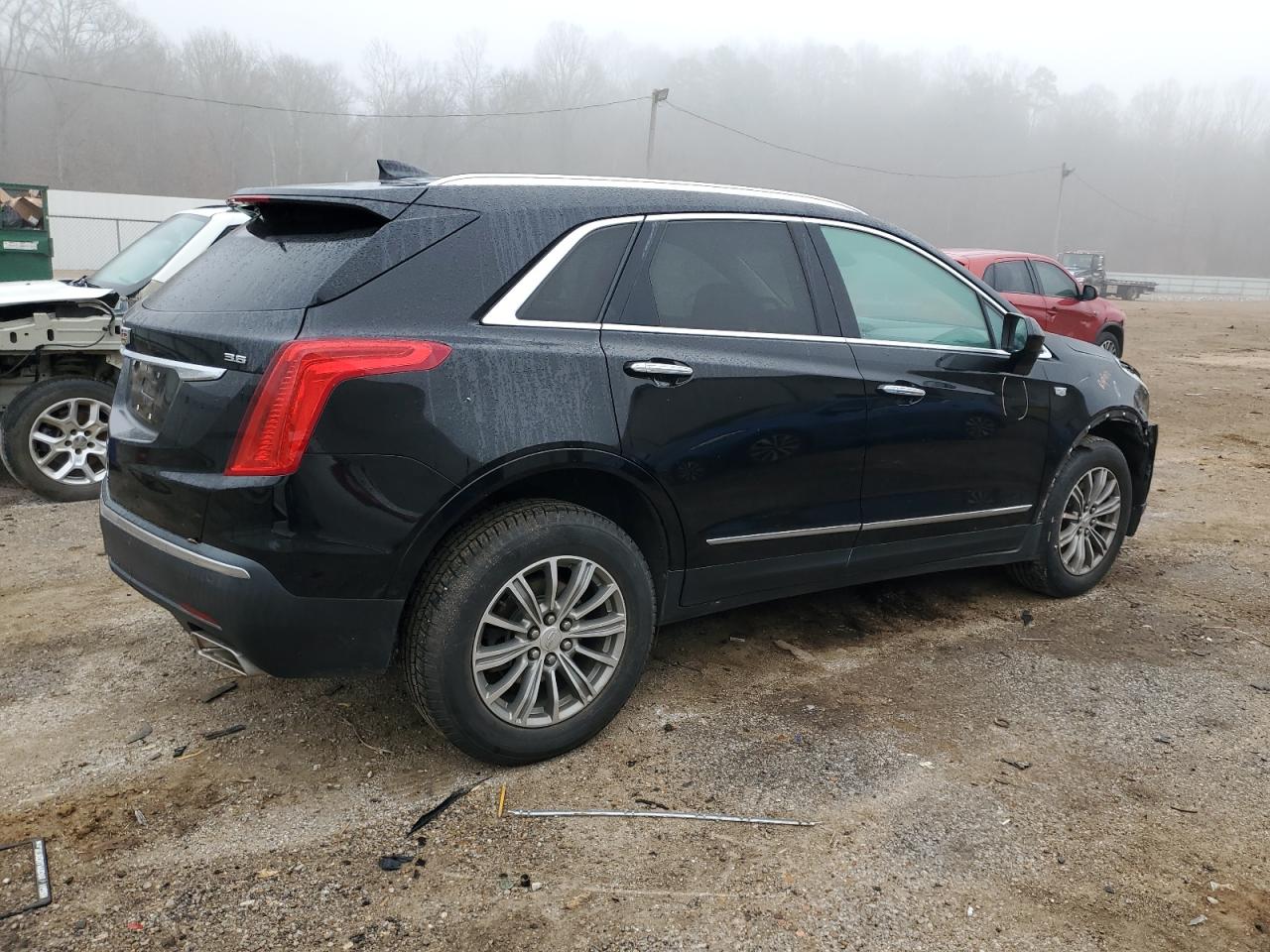2017 Cadillac XT5 - Image 3