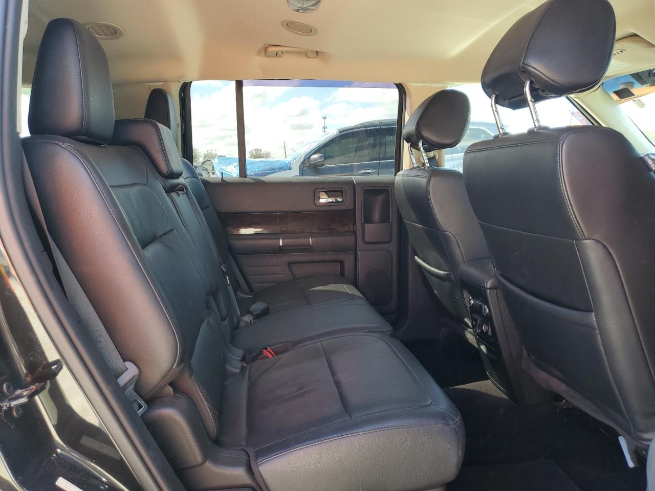 2014 Ford Flex - Image 11