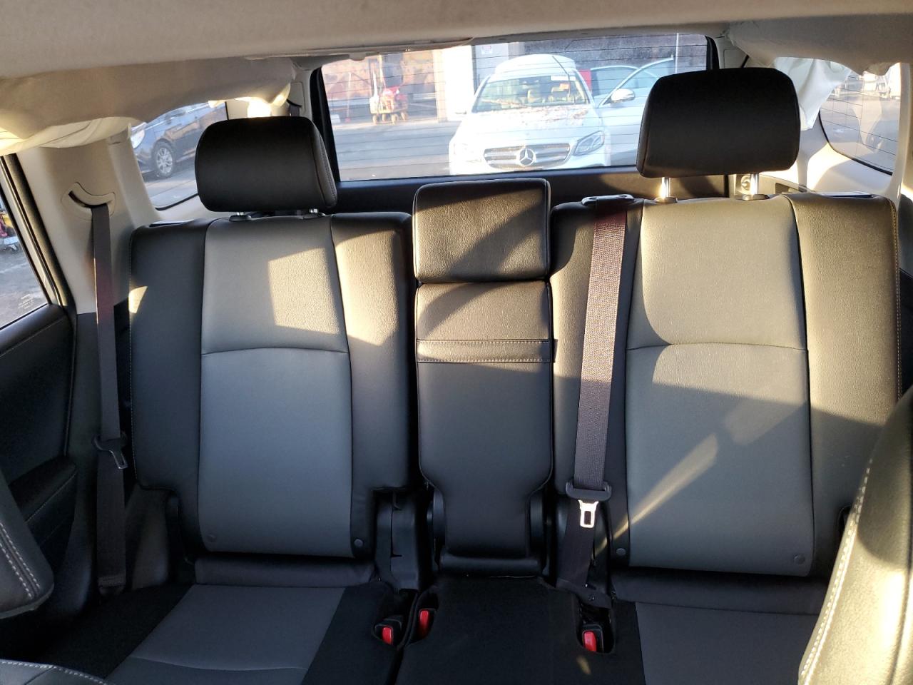 2021 Toyota 4Runner - Image 10