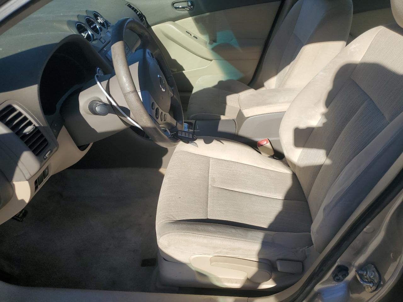 2012 Nissan Altima - Image 7
