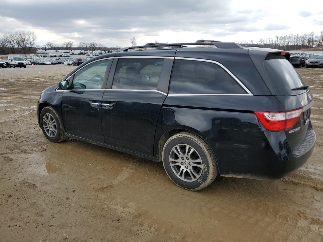 2013 Honda Odyssey - Image 2