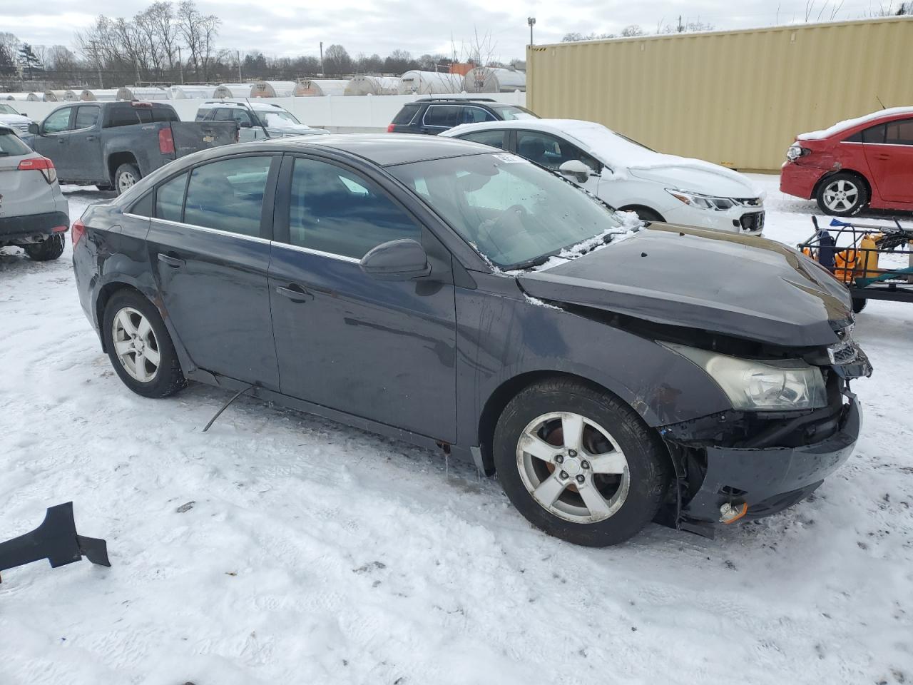 2014 Chevrolet Cruze - Image 4