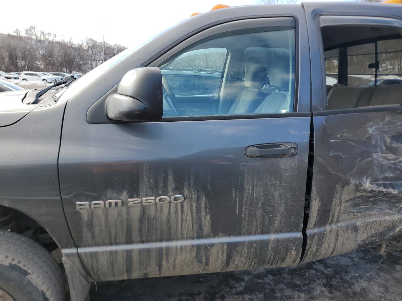 2003 Dodge RAM - Image 7