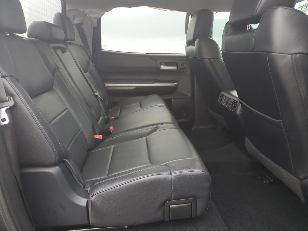 2017 Toyota Tundra - Image 10
