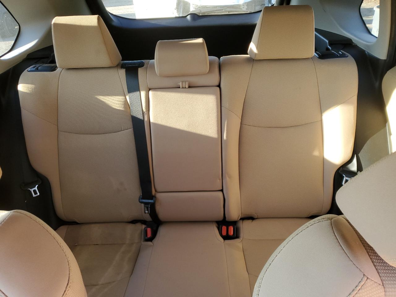 2019 Toyota RAV 4 - Image 10