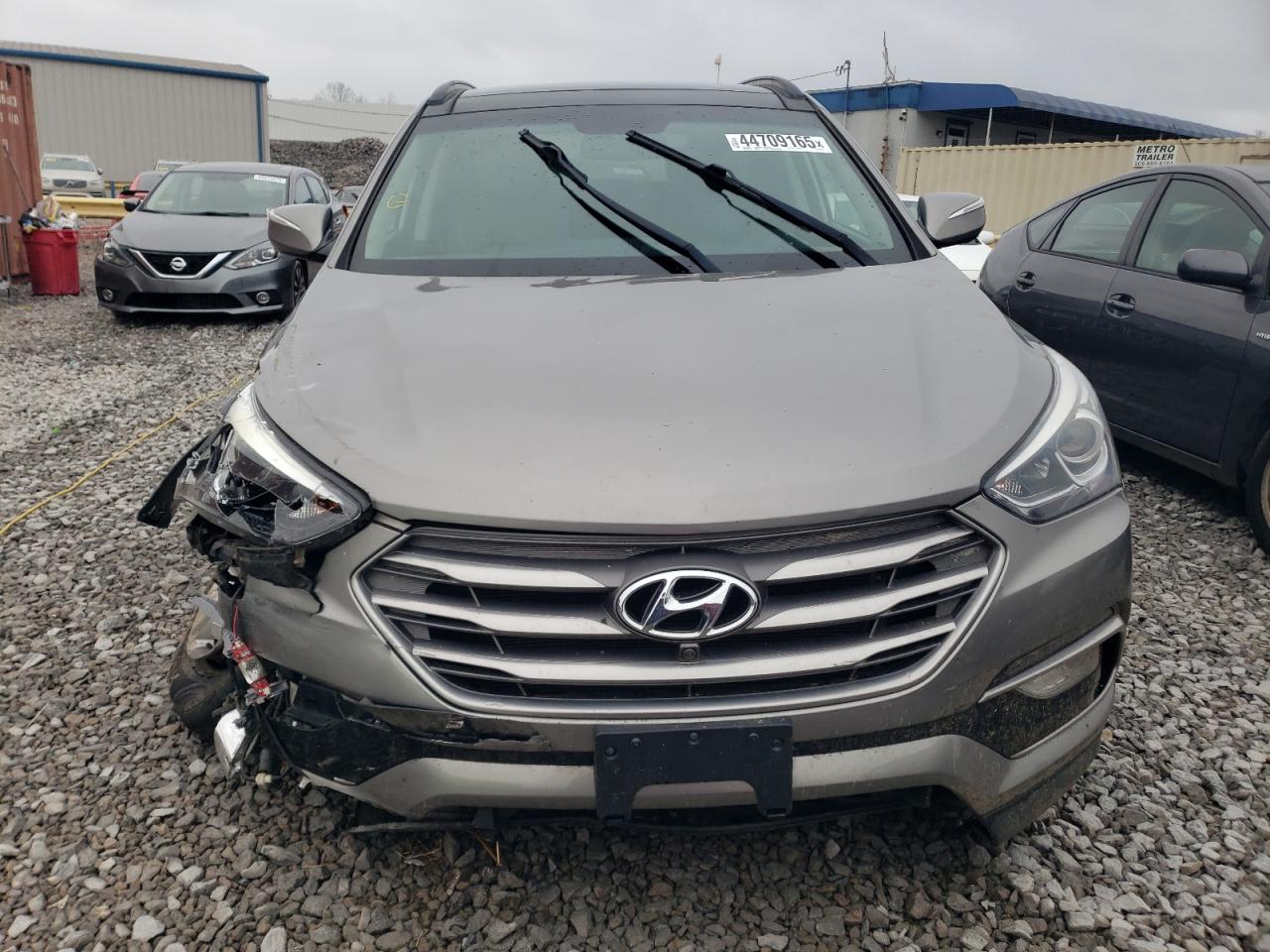 2017 Hyundai Santa Fe - Image 5