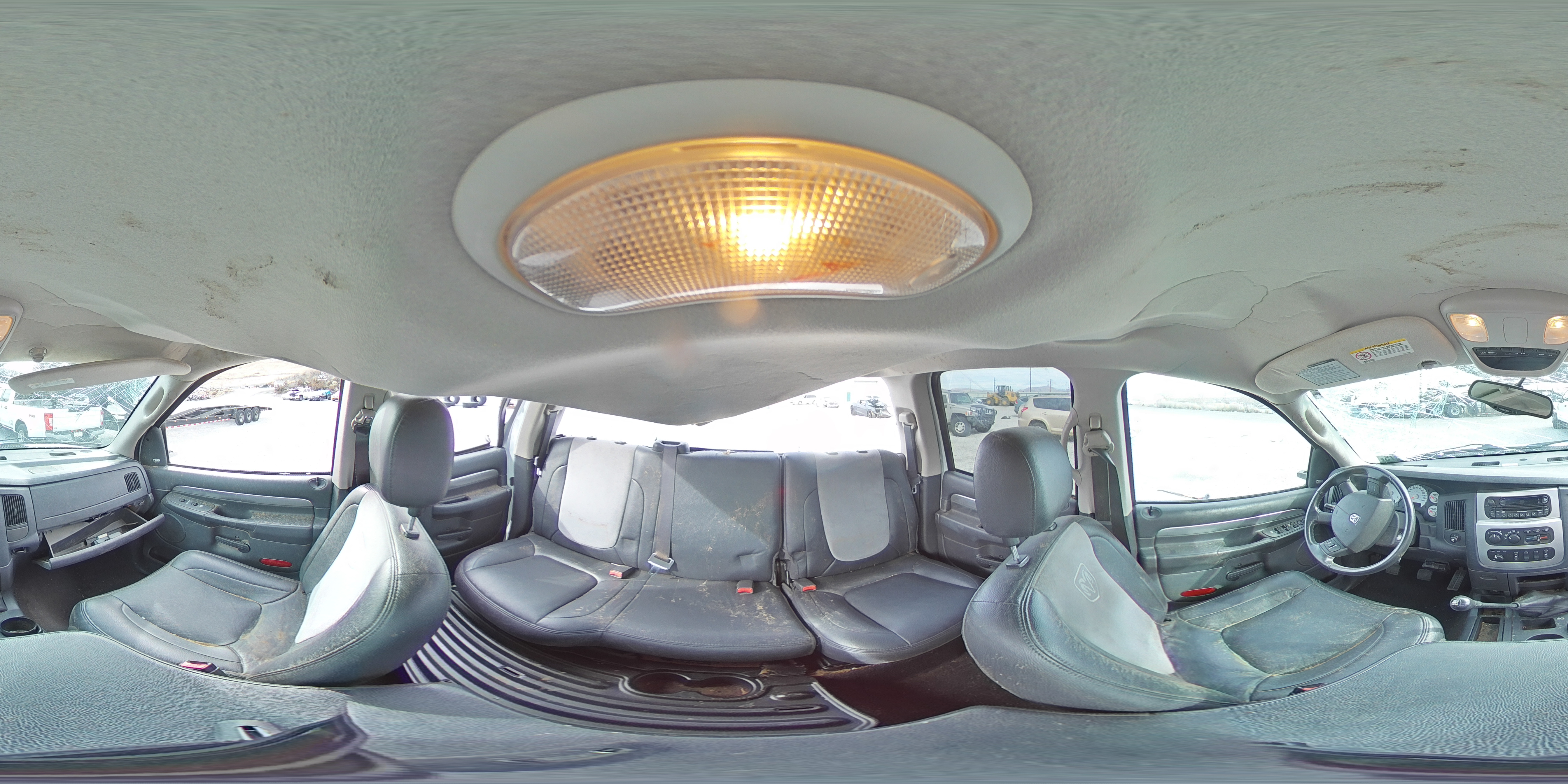 2005 Dodge RAM - Image 14