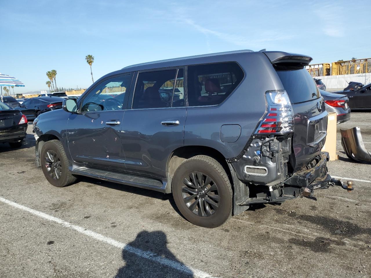 2021 Lexus GX - Image 2