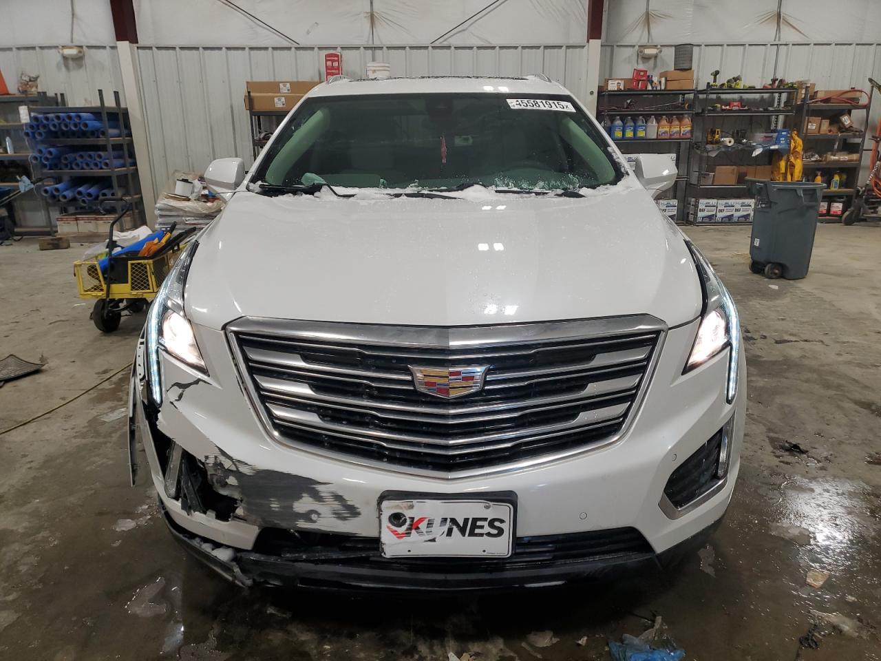 2019 Cadillac XT5 - Image 5