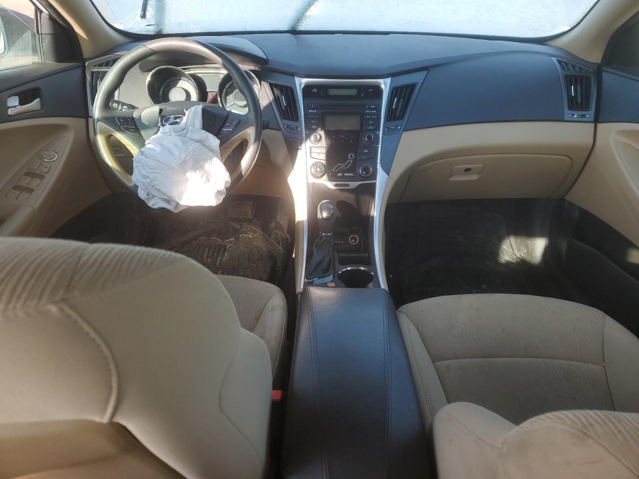 2013 Hyundai Sonata - Image 8
