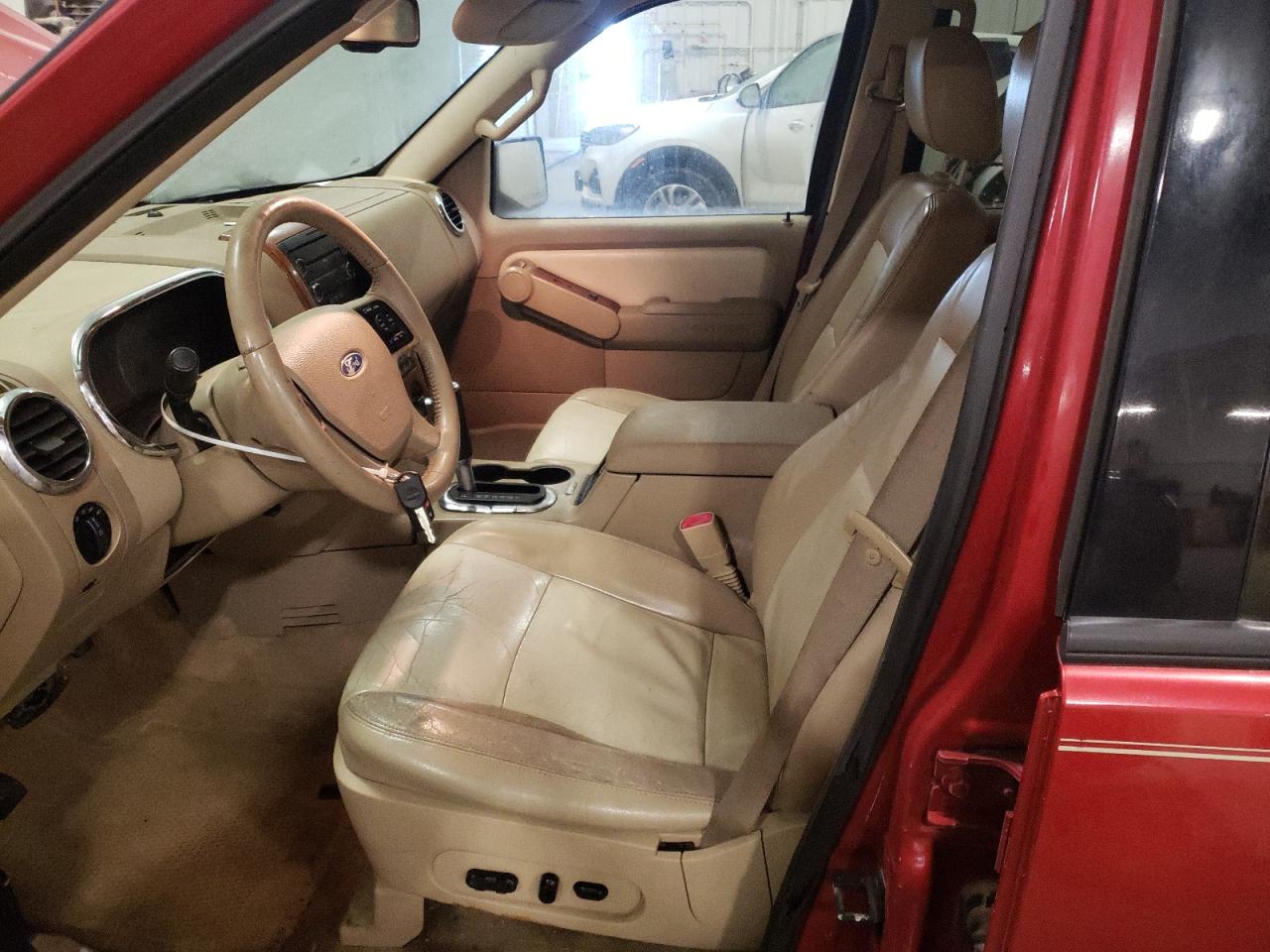 2008 Ford Explorer - Image 7