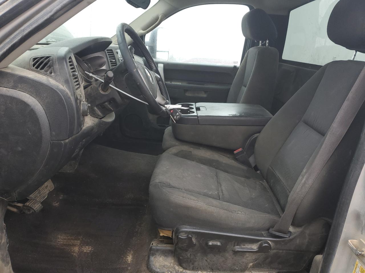 2011 Chevrolet Silverado - Image 7