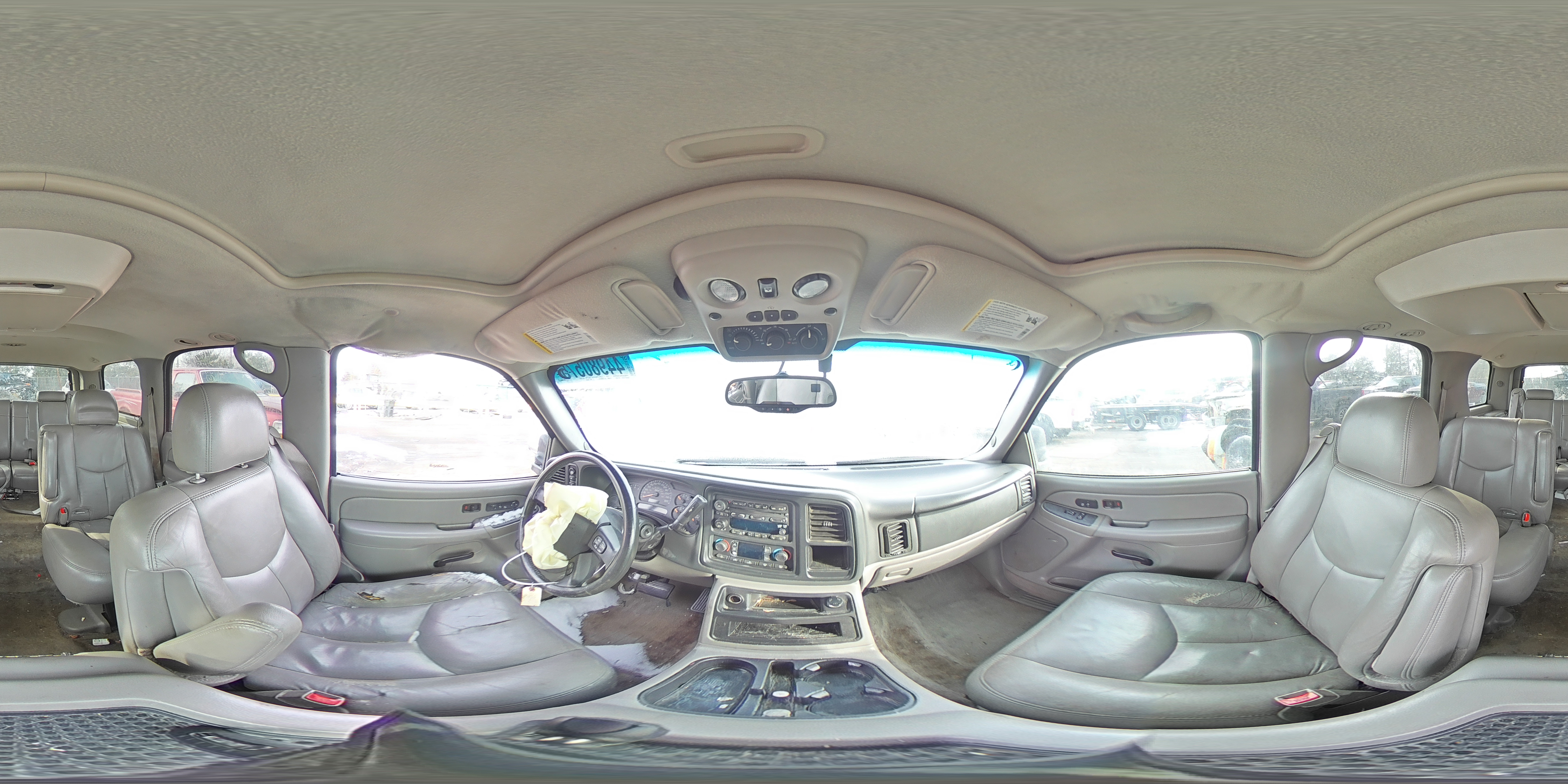 2005 GMC Yukon - Image 14
