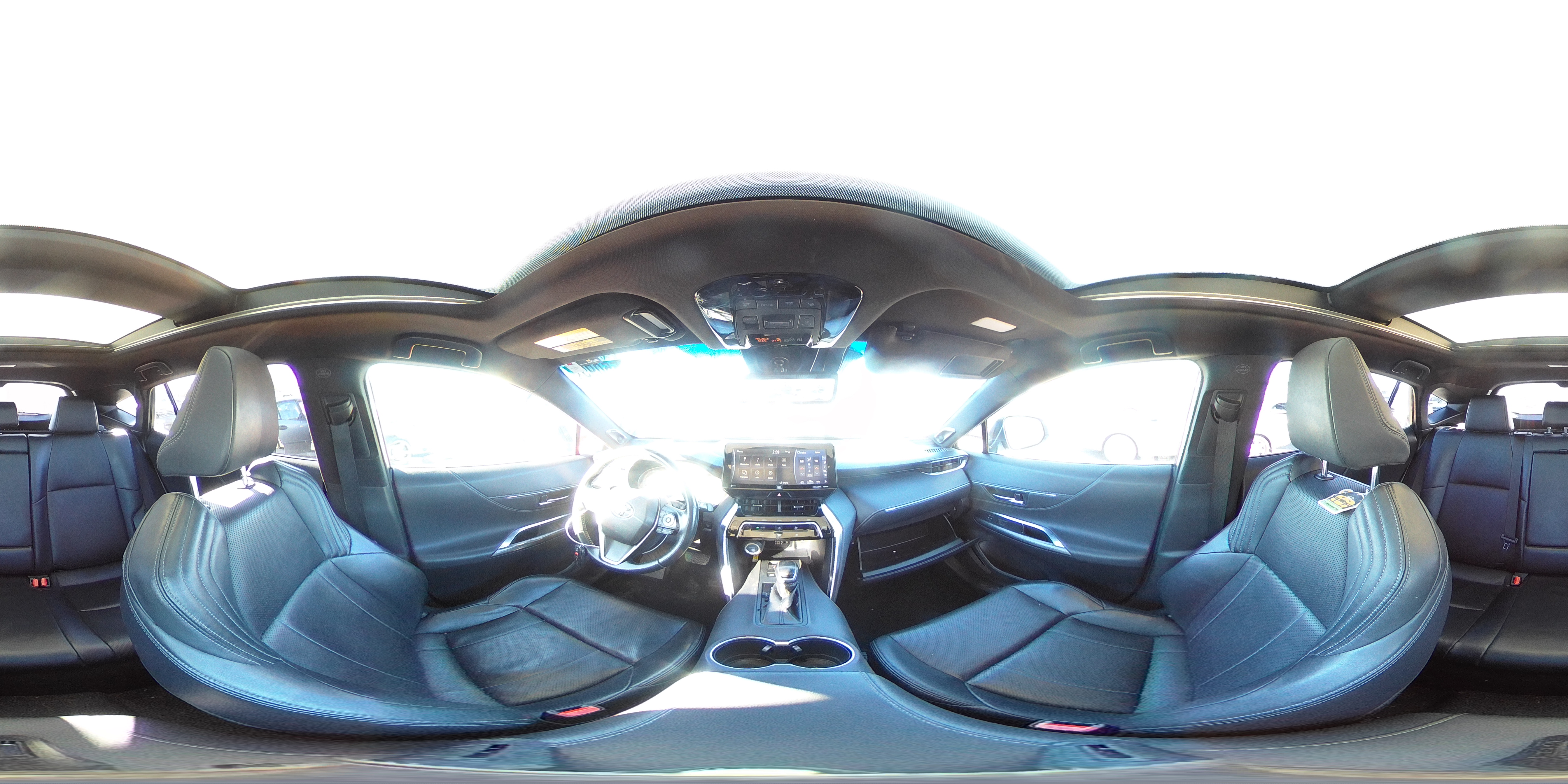 2021 Toyota Venza - Image 13