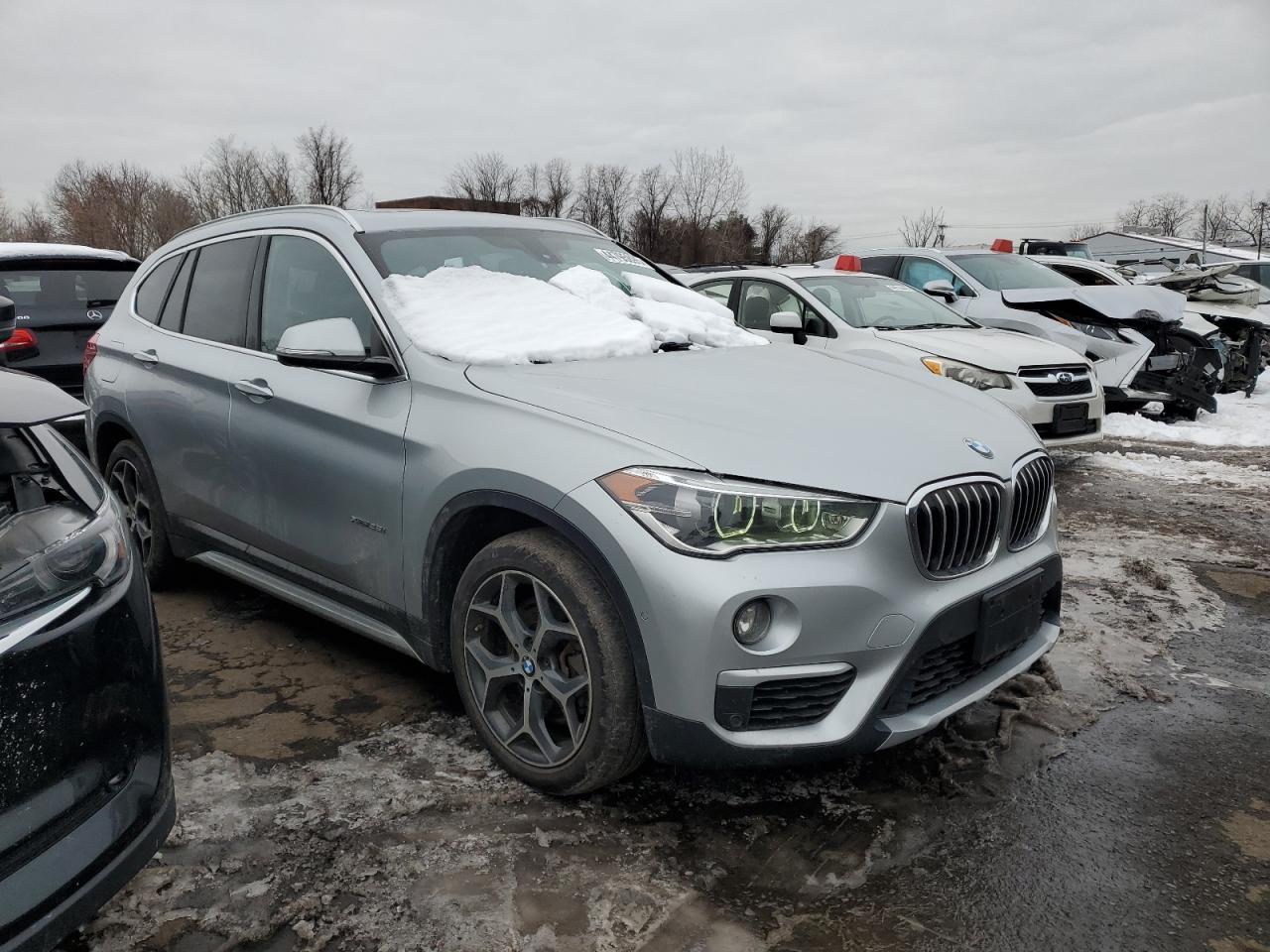 2017 BMW X1 - Image 4