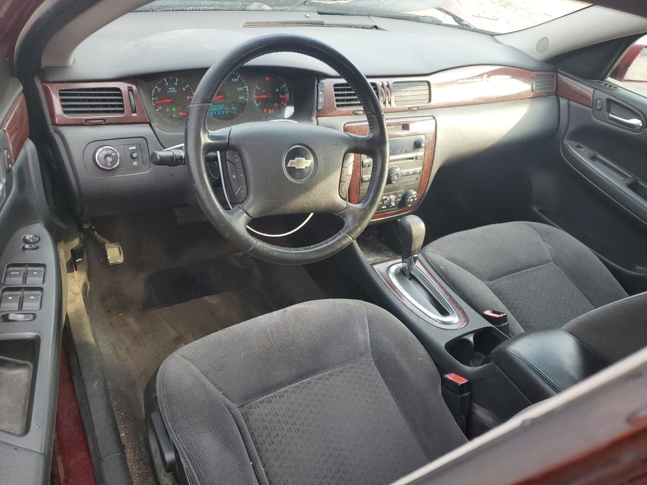 2010 Chevrolet Impala - Image 8