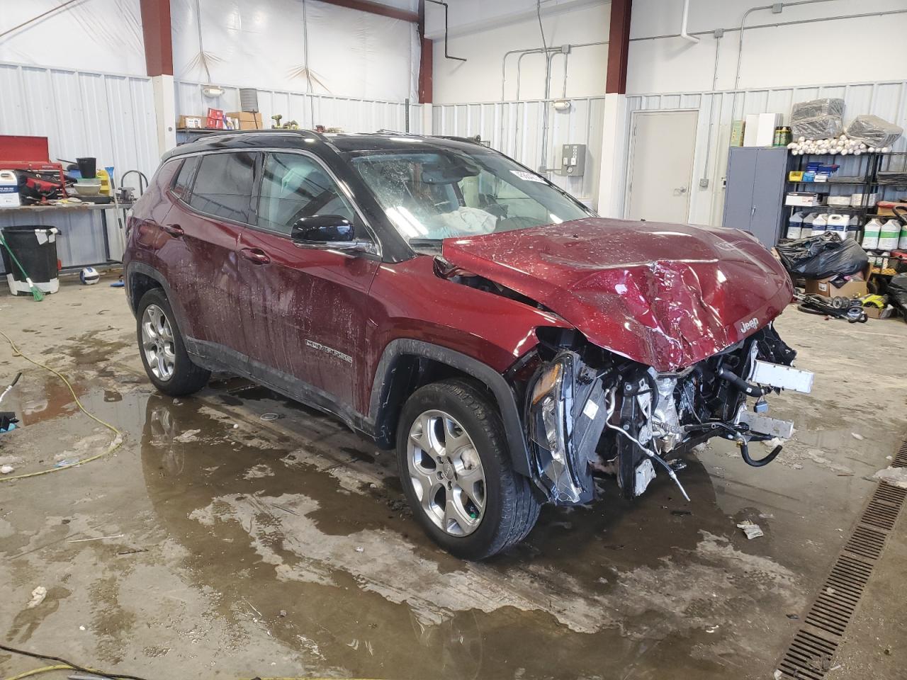2022 Jeep Compass - Image 4