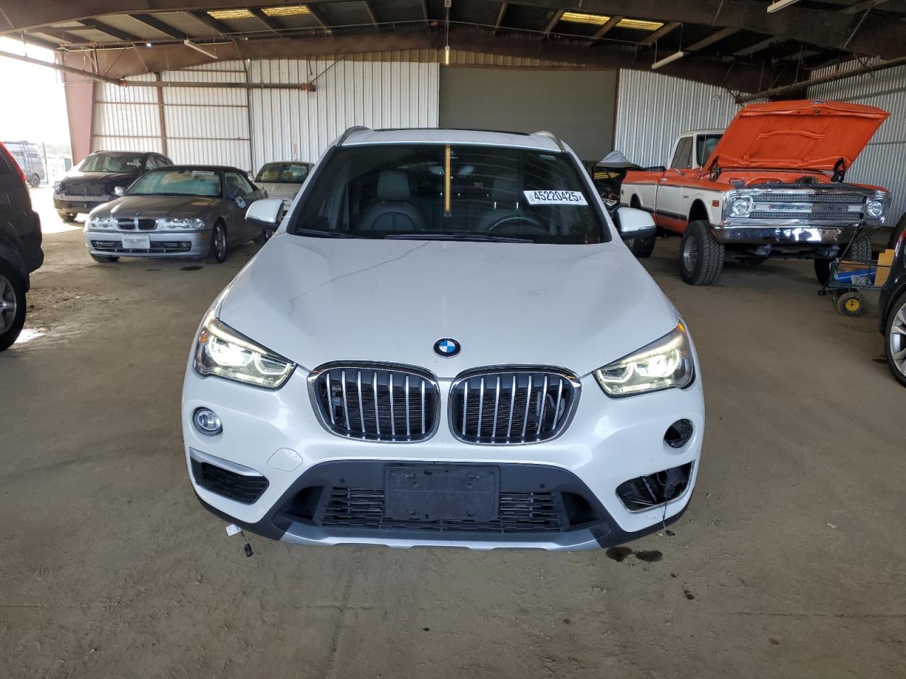 2019 BMW X1 - Image 5