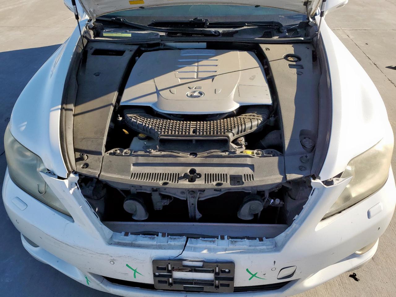 2010 Lexus LS - Image 11