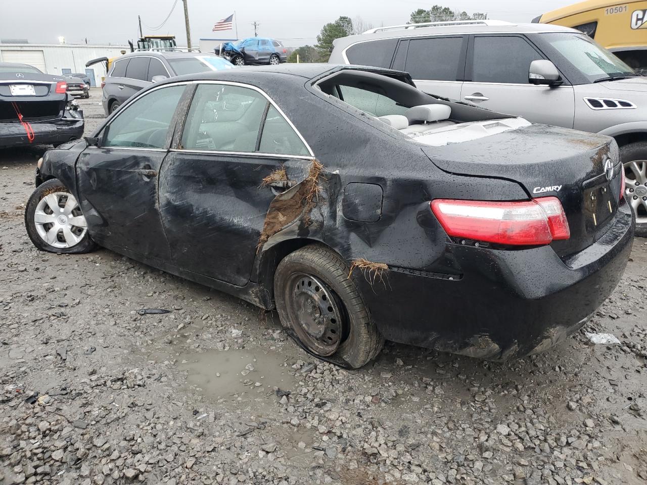 2007 Toyota Camry - Image 2
