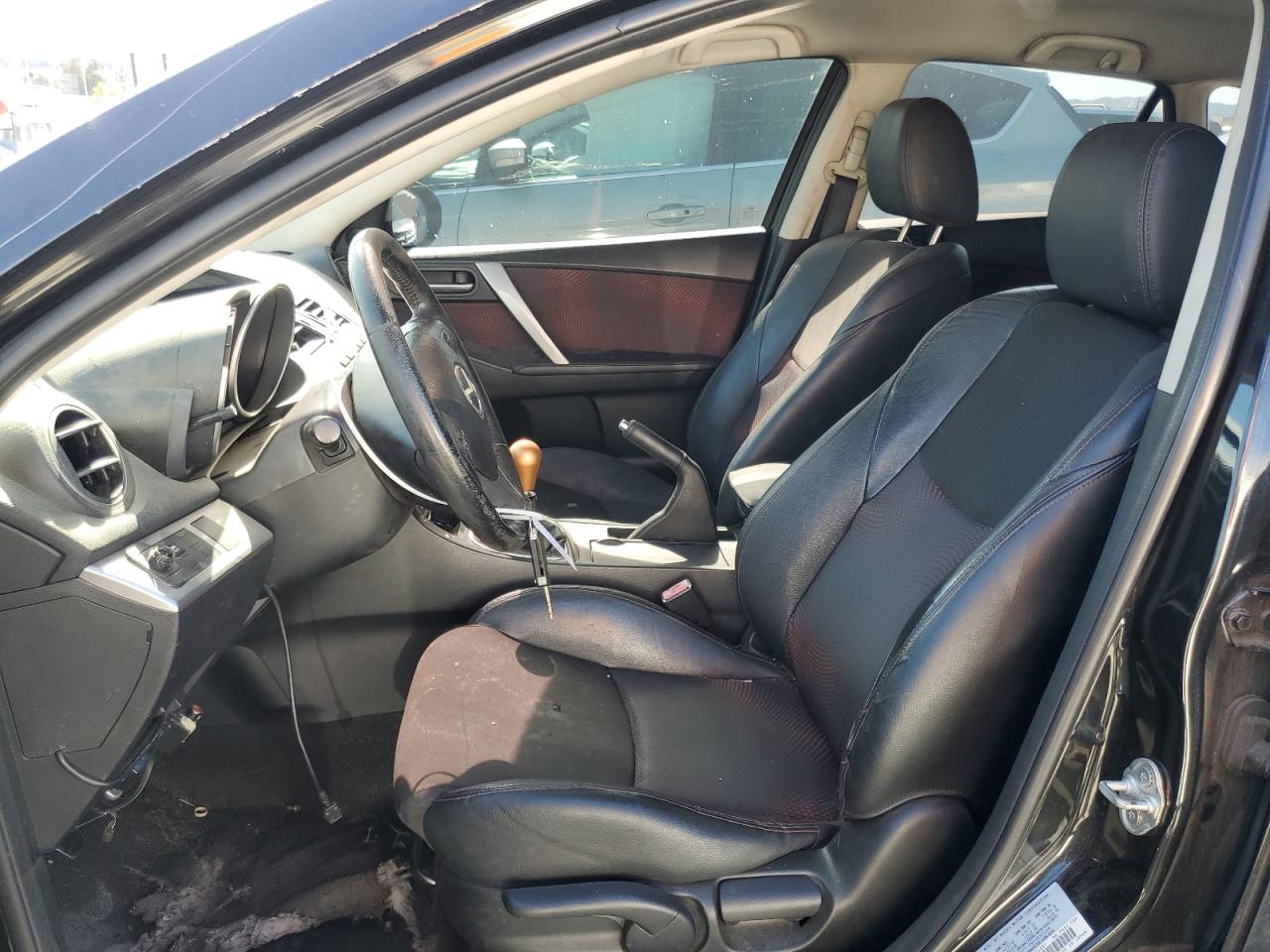 2012 Mazda 3 - Image 7