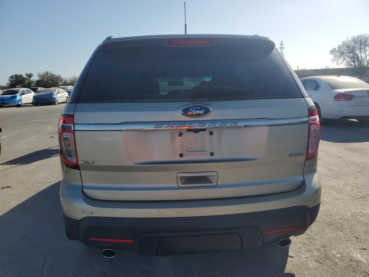 2011 Ford Explorer - Image 6