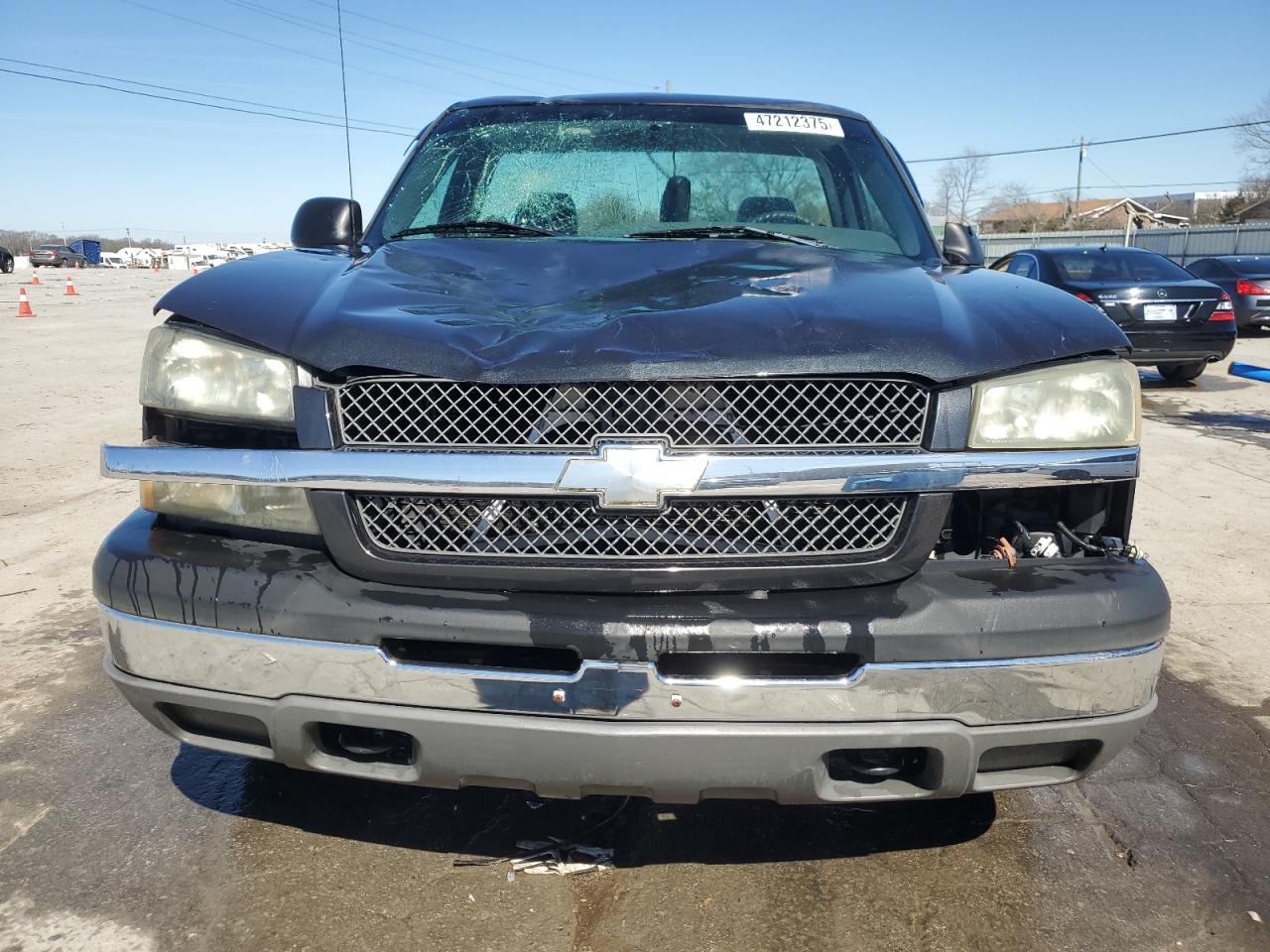 2004 Chevrolet Silverado - Image 5