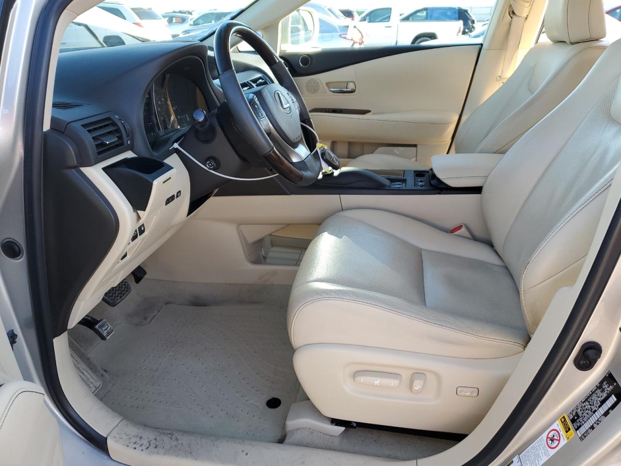 2015 Lexus RX - Image 7