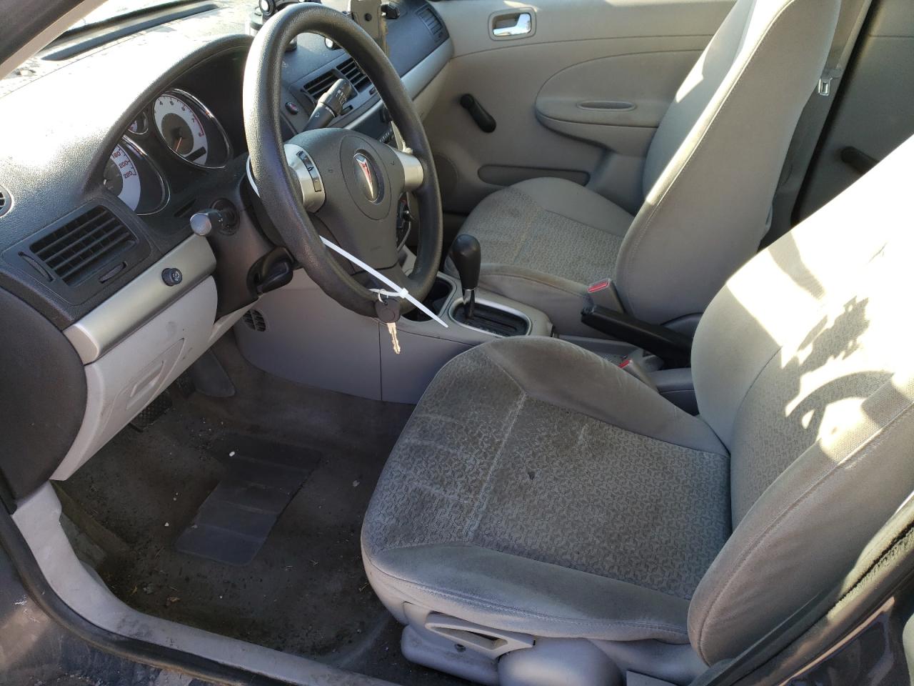 2008 Pontiac G5 - Image 7
