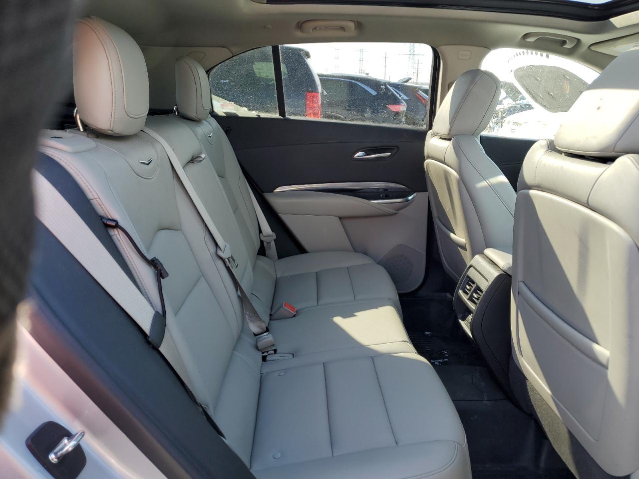 2020 Cadillac XT4 - Image 10
