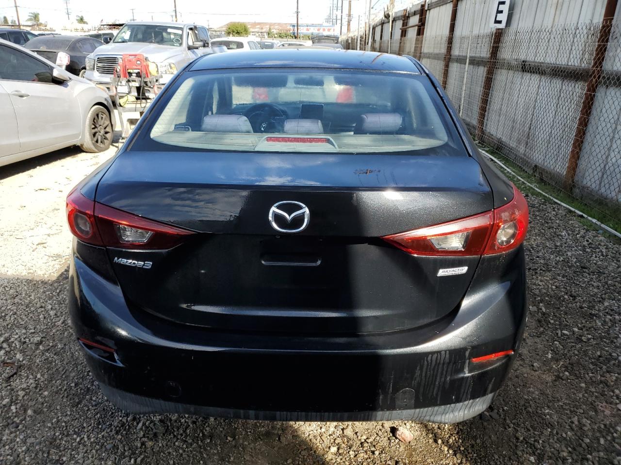 2016 Mazda 3 - Image 6