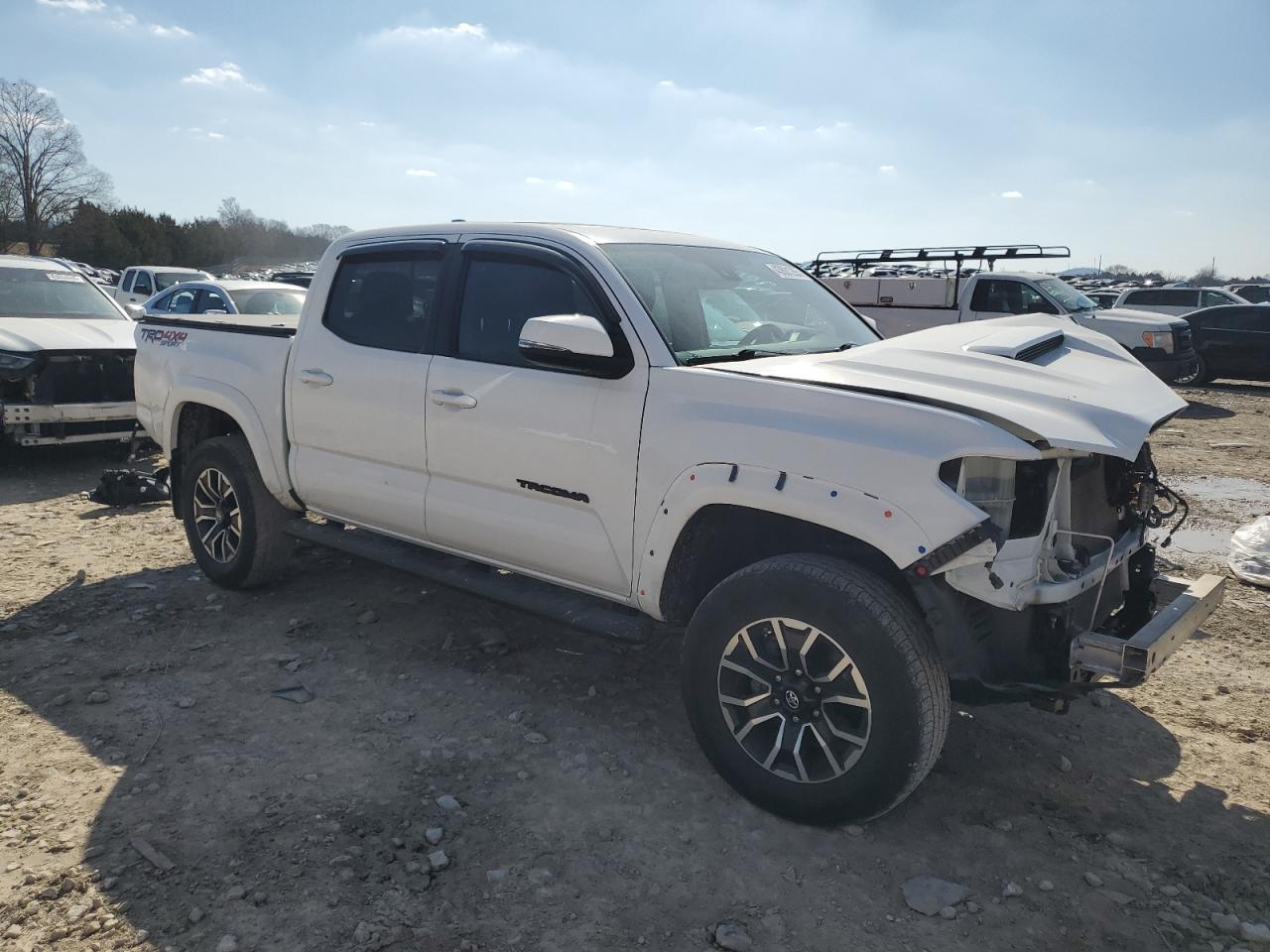 2020 Toyota Tacoma - Image 4