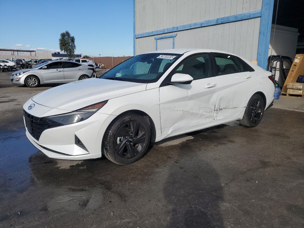 2021 Hyundai Elantra - Image 1