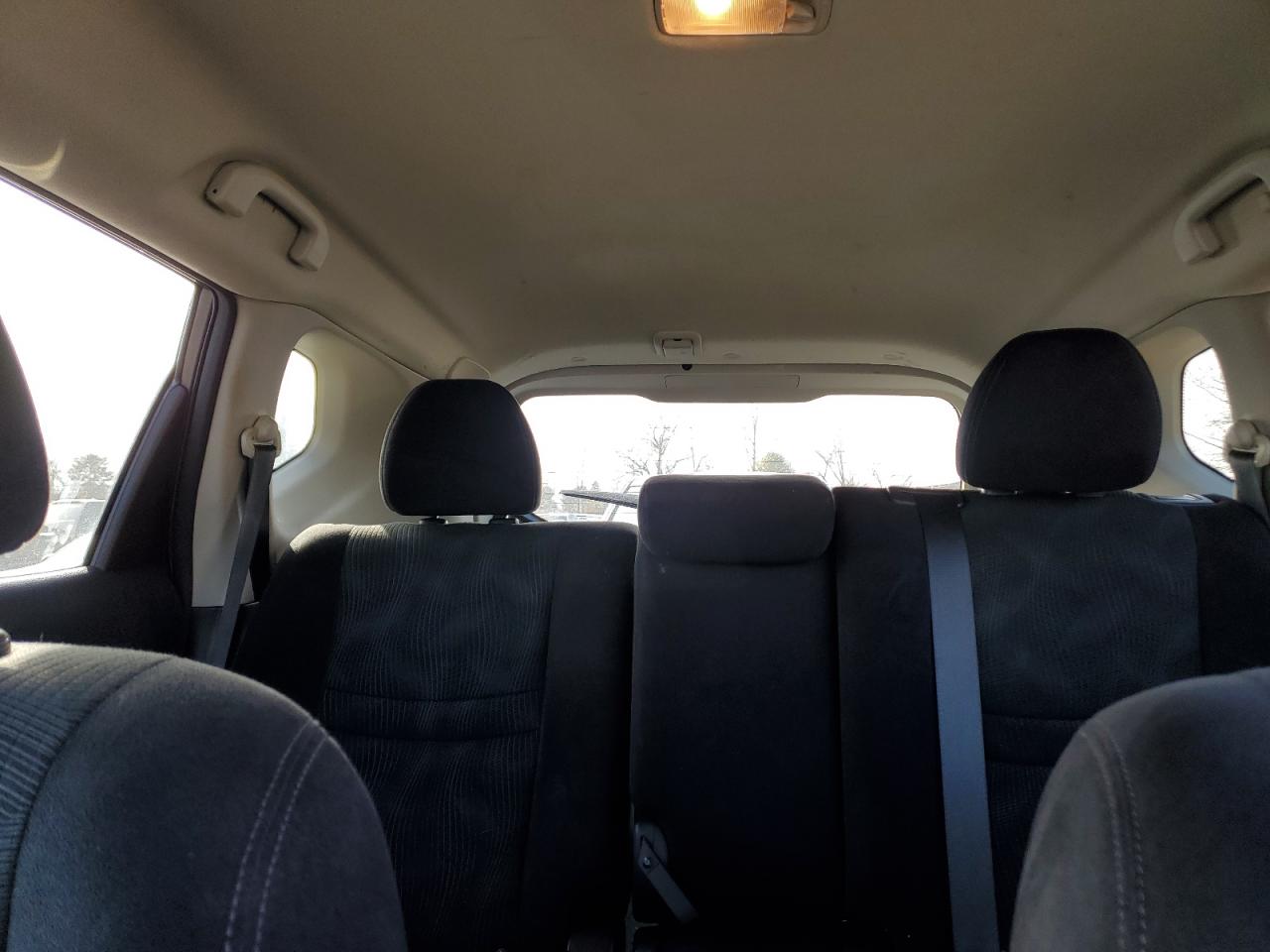 2014 Nissan Rogue - Image 10