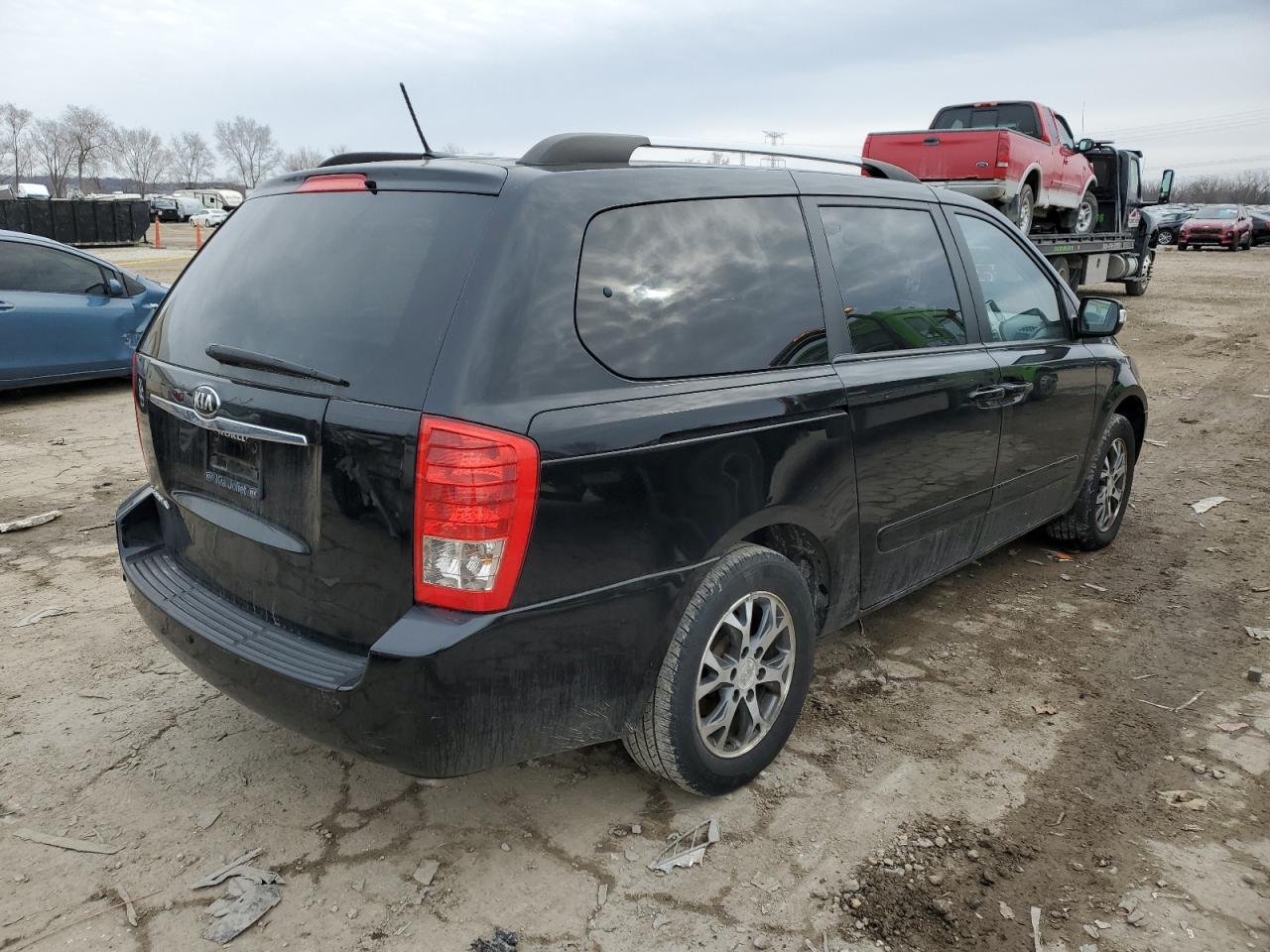 2014 Kia Sedona - Image 3