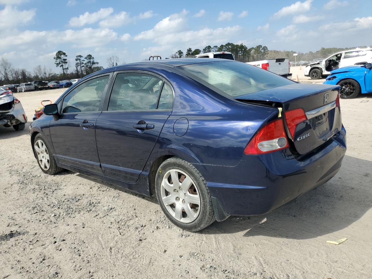 2011 Honda Civic - Image 2