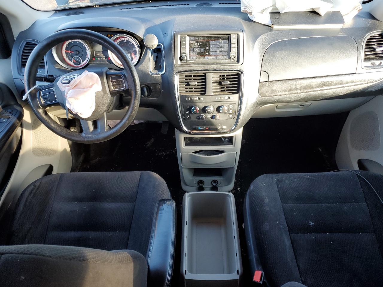 2014 Dodge Caravan - Image 8