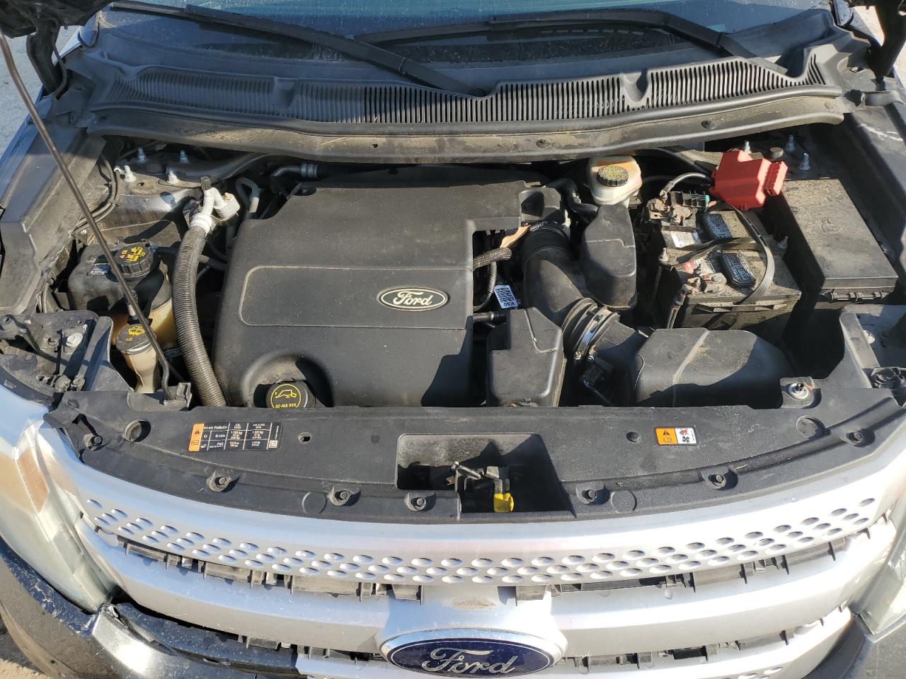 2015 Ford Explorer - Image 13