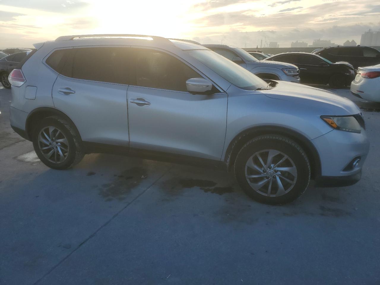 2014 Nissan Rogue - Image 4